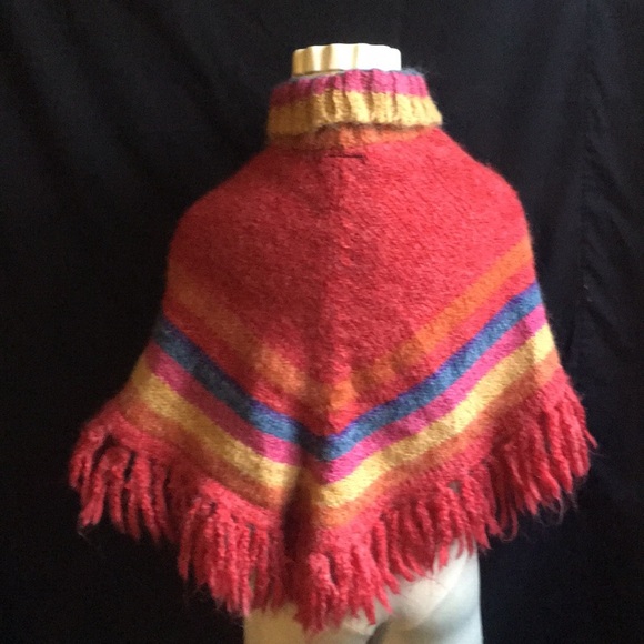 Cheek to Cheek Bianca & Ivan Poncho - Picture 2 of 4